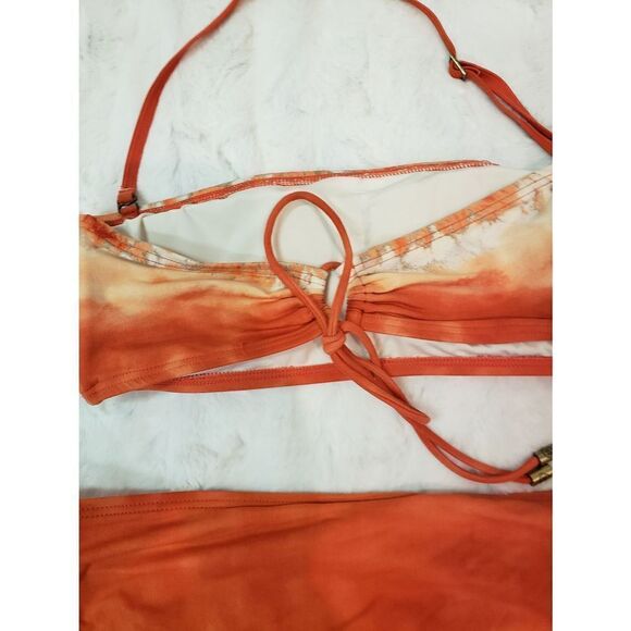 Micheal Kors Bikini  - Picture 3 of 4